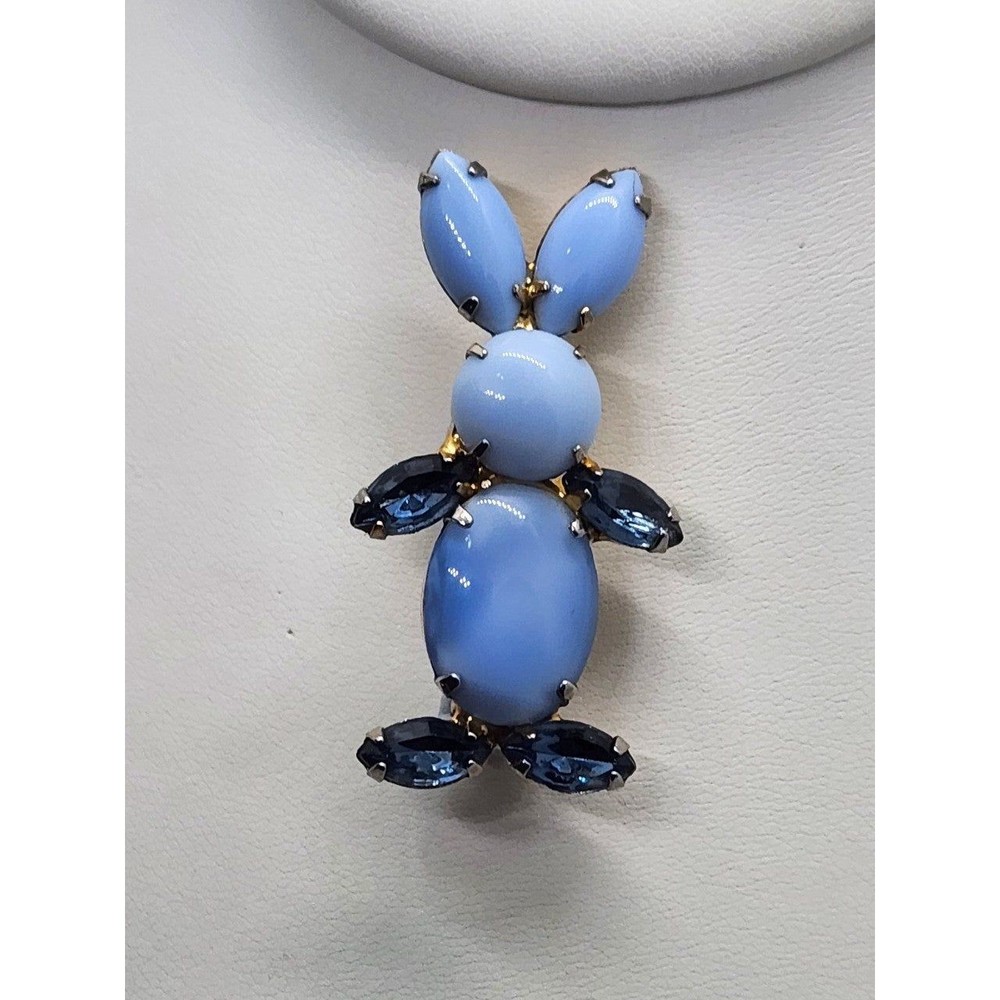 Vintage Blue Bunny Brooch! Cabochons Gems Rhinestone Gold Tone Retro Rabbit Pin
